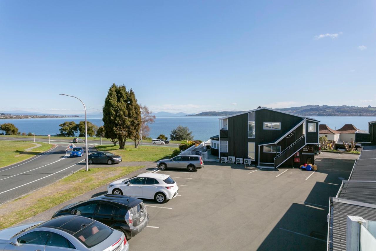 Vu Thermal Lodge - Adults Only Motel Taupo Eksteriør bilde