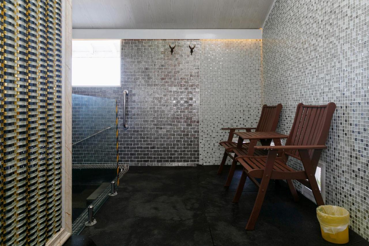 Vu Thermal Lodge - Adults Only Motel Taupo Eksteriør bilde